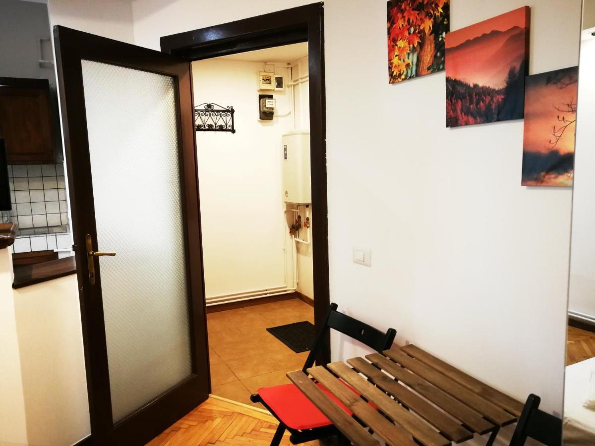 Martini Studio Apartment Bucureşti Ngoại thất bức ảnh